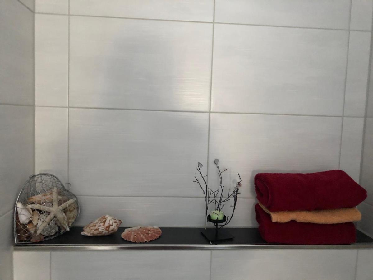 Body Kult Loft - Modernes Appartement Mit 2 Separaten Schlafzimmern ツウィッカウ エクステリア 写真